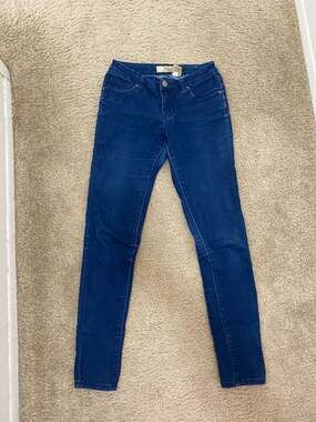 The Hybrid & Company Women's Stretch Denim Super Skinny Jeans Size 3